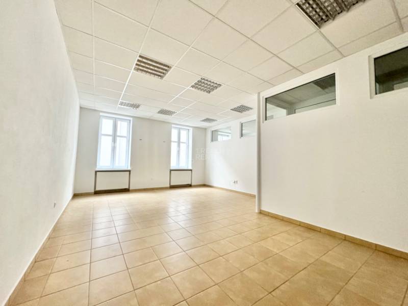 Kancelárie 100 m2 na prenájom Žilina
