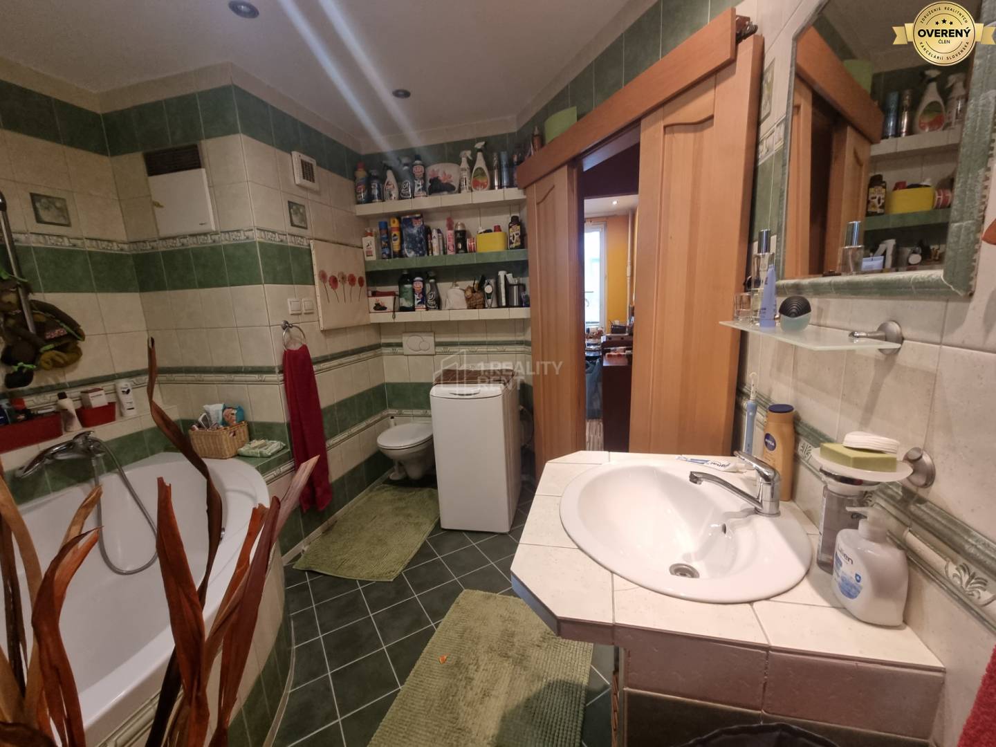 kúpeľňa s WC byt na SNP