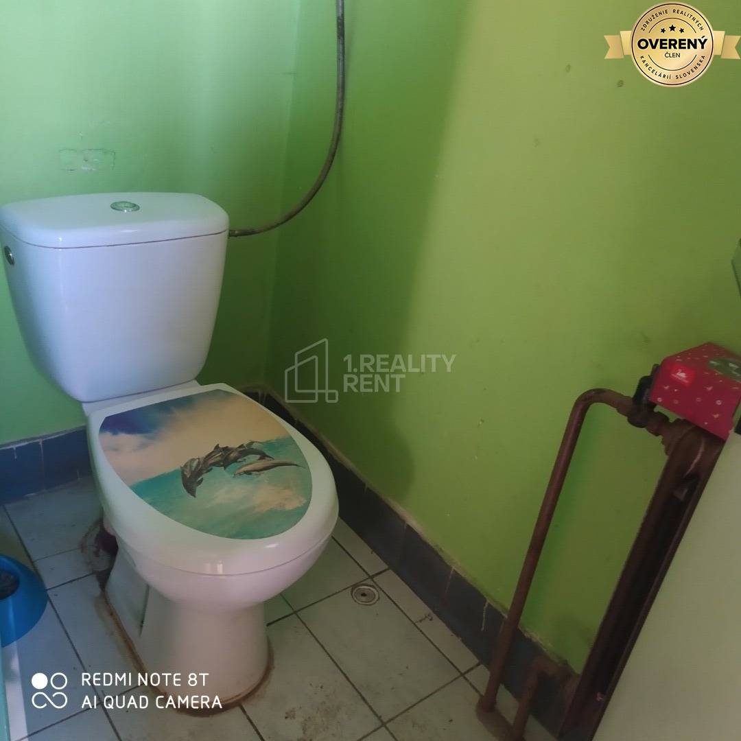 rodinný dom Svrčinovec toaleta