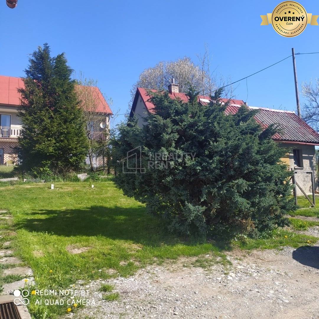 rodinný dom Svrčinovec- hospodársky domček a záhrada