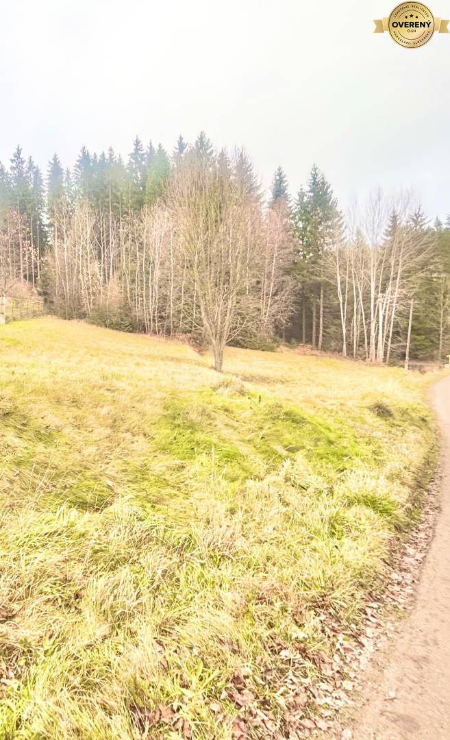 pozemok na výstavbu v Milošovej