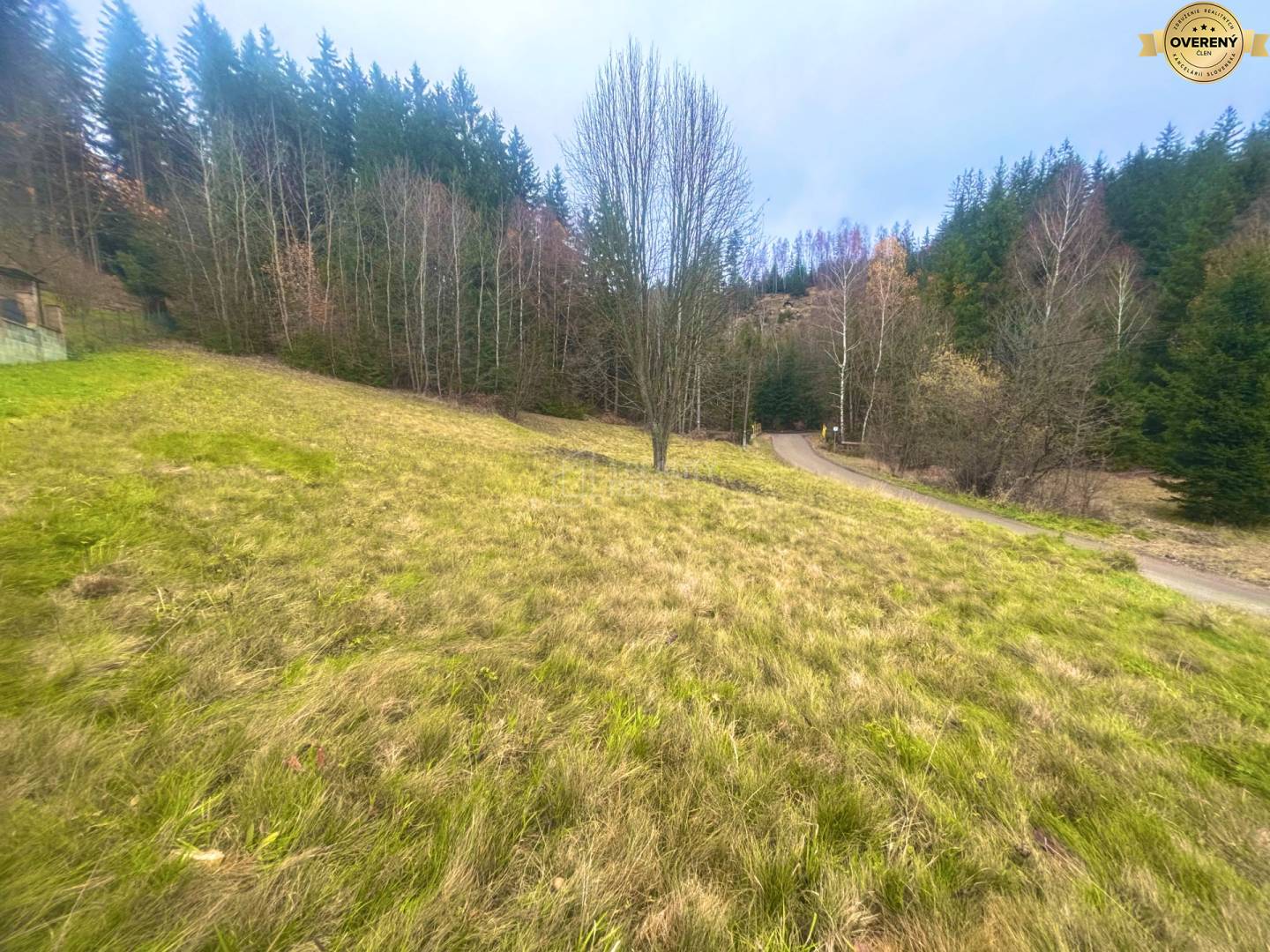 pozemok na výstavbu v Milošovej