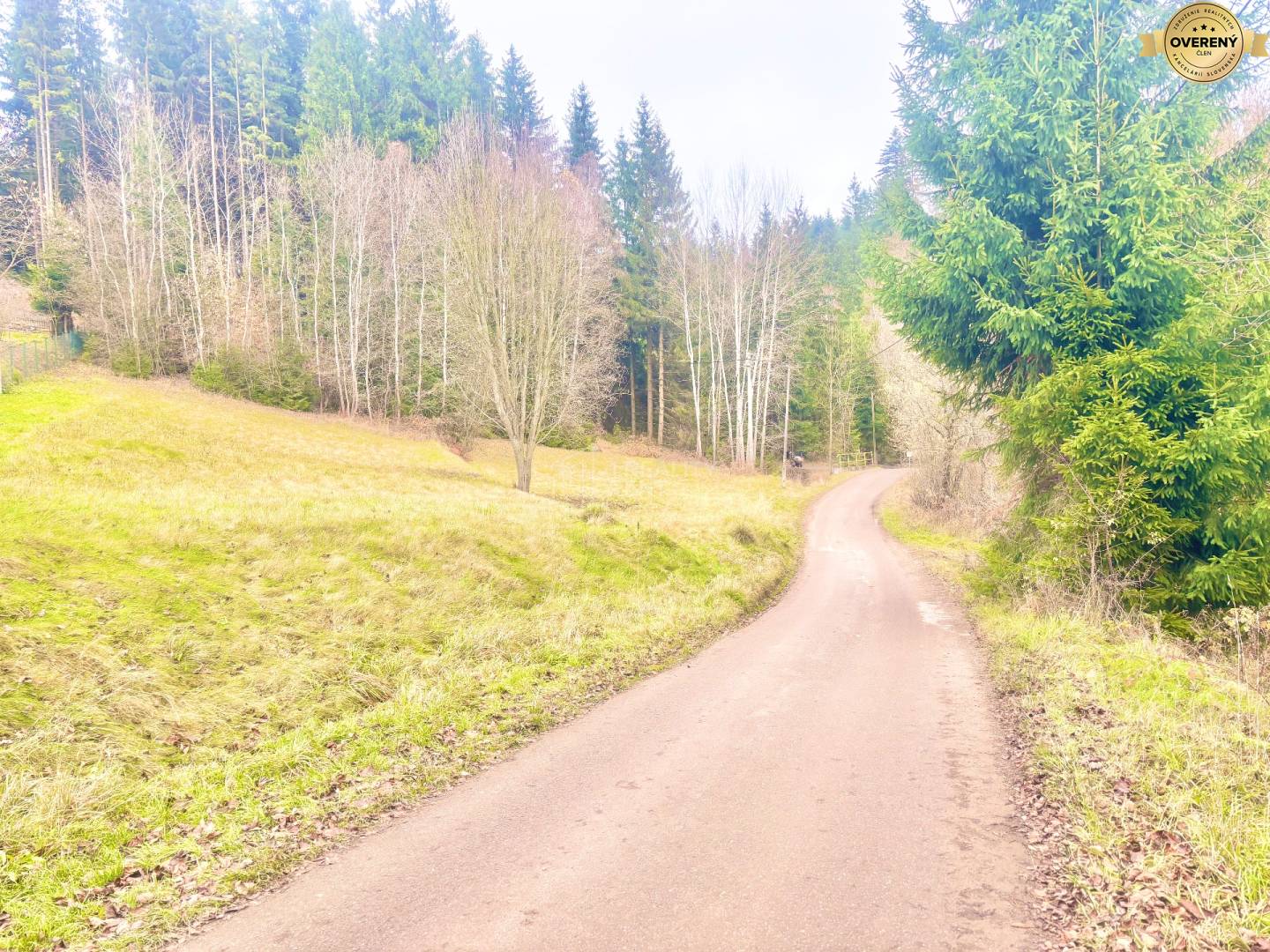 pozemok na výstavbu v Milošovej