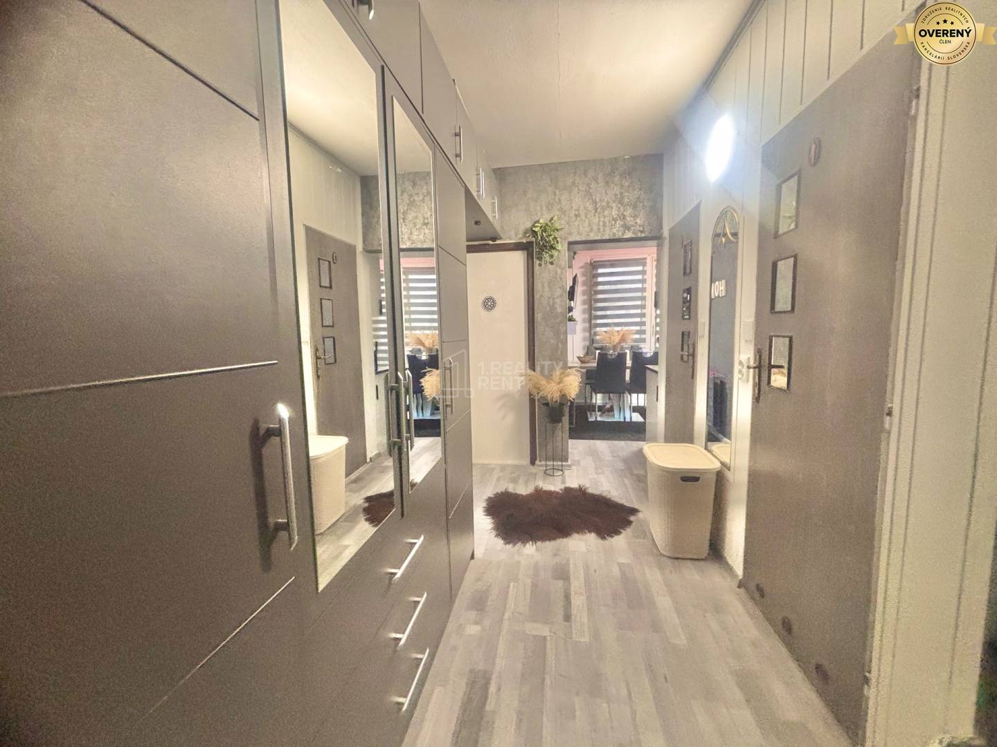 predsieň a vstup do šatníka