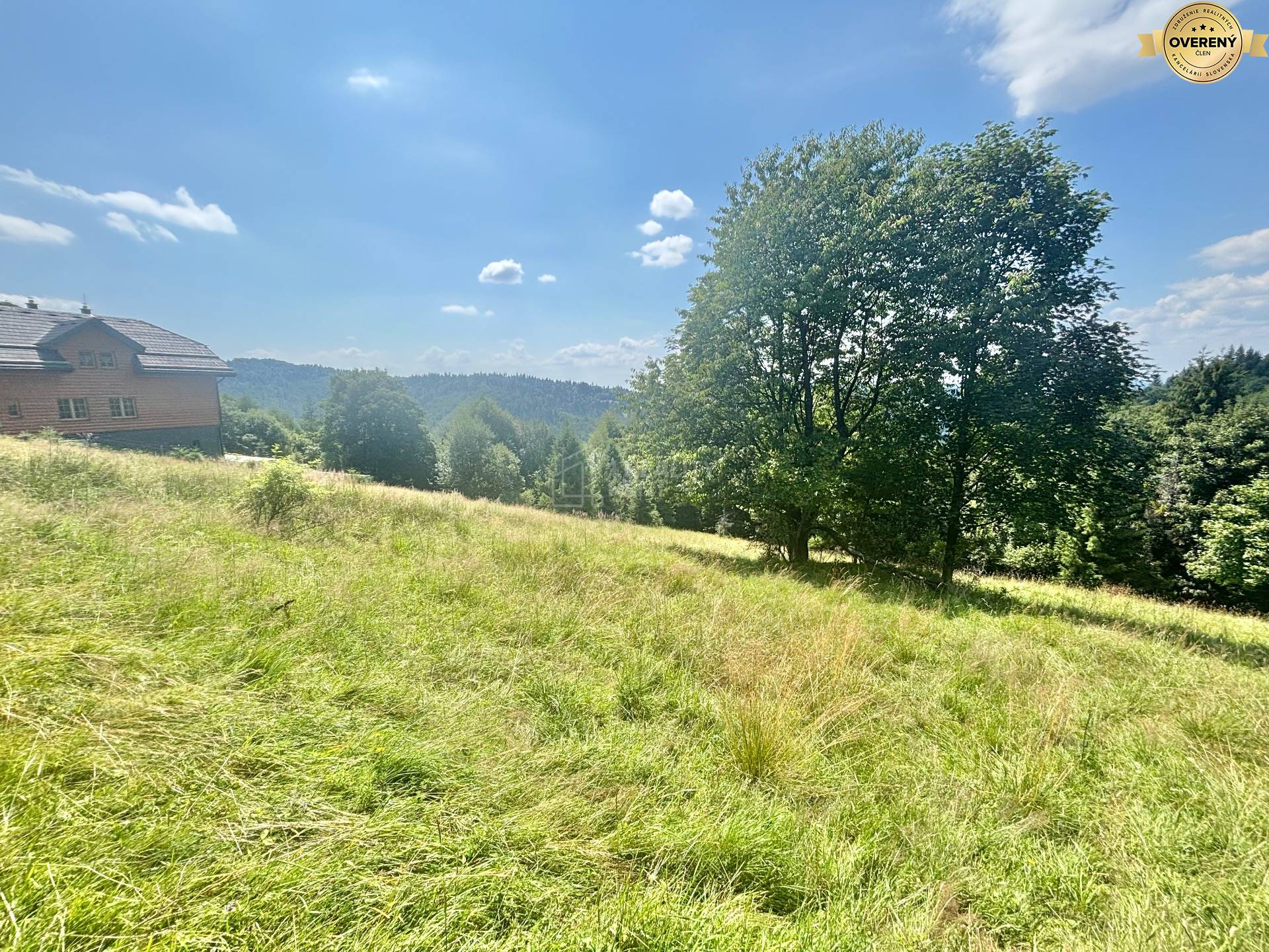 pozemok v intraviláne blízko vleku Oščadnica