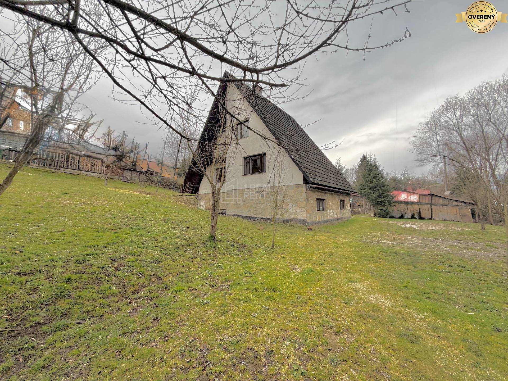 rodinný dom Svrčinovec