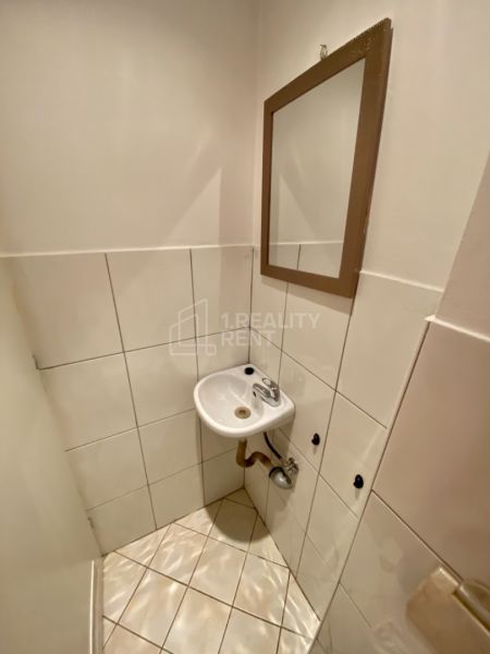 Obchodno kancelársky priestor 40 m² pešia zóna.