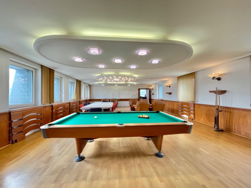 Kancelársky priestor 160 m²