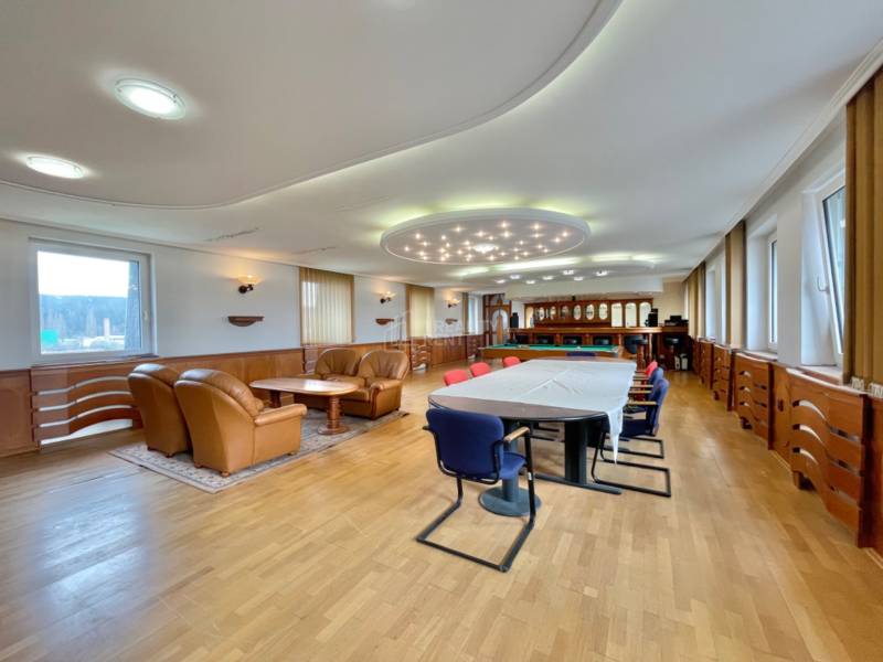 Kancelársky priestor 160 m²