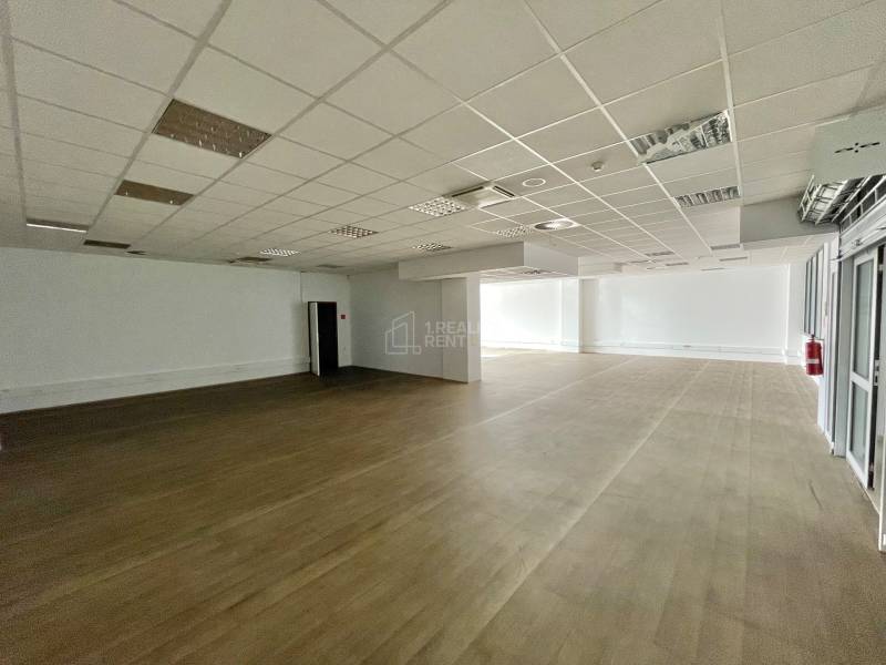 Kancelária 200 m²