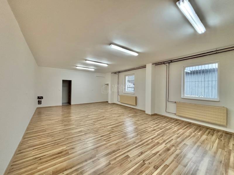 Obchodné priestory Podvysoká