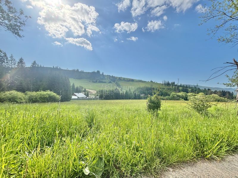 pozemok na výstavbu Raková