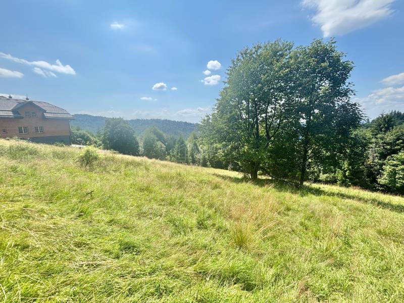 pozemok v intraviláne blízko vleku Oščadnica