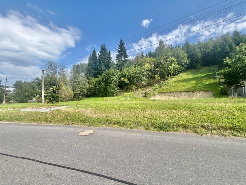 pozemok na výstavbu Makov