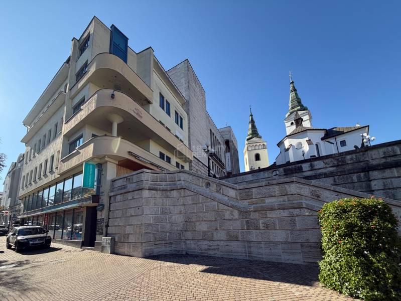 Prenájom dvojizbový byt 68 m2 v Žiline centre