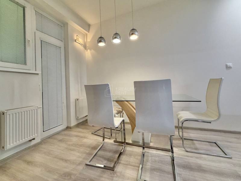 Prenájom dvojizbový byt 68 m2 v Žiline centre