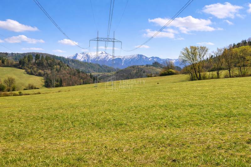 Pozemok 4345 m2 v Kotrčinej Lúčke