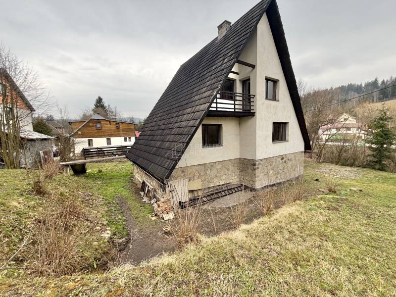 rodinný dom Svrčinovec