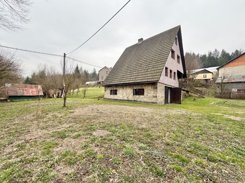 rodinný dom Svrčinovec
