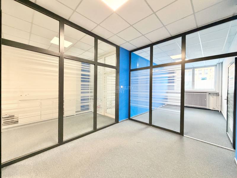 na prenájom obchodné priestory s rozlohou 108 m2 - Žilina