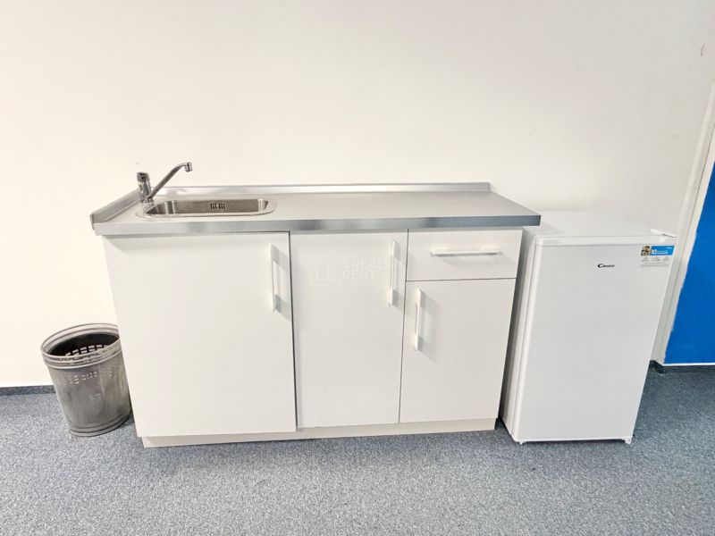 na prenájom obchodné priestory s rozlohou 108 m2 - Žilina