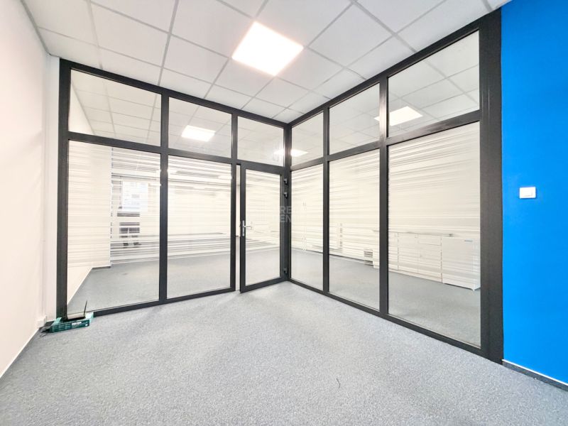 na prenájom obchodné priestory s rozlohou 108 m2 - Žilina