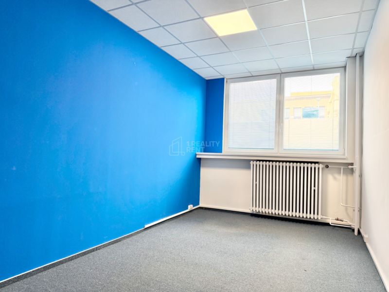 na prenájom obchodné priestory s rozlohou 108 m2 - Žilina