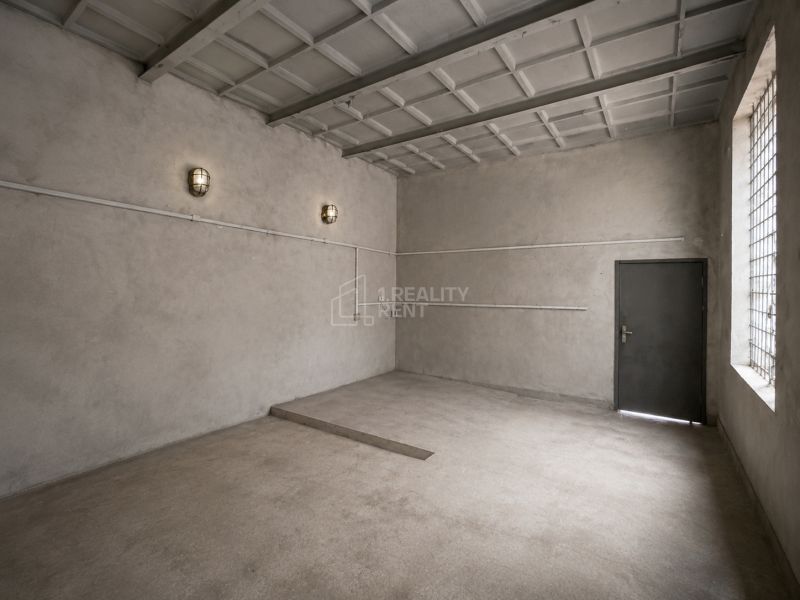 Sklad 460 m²